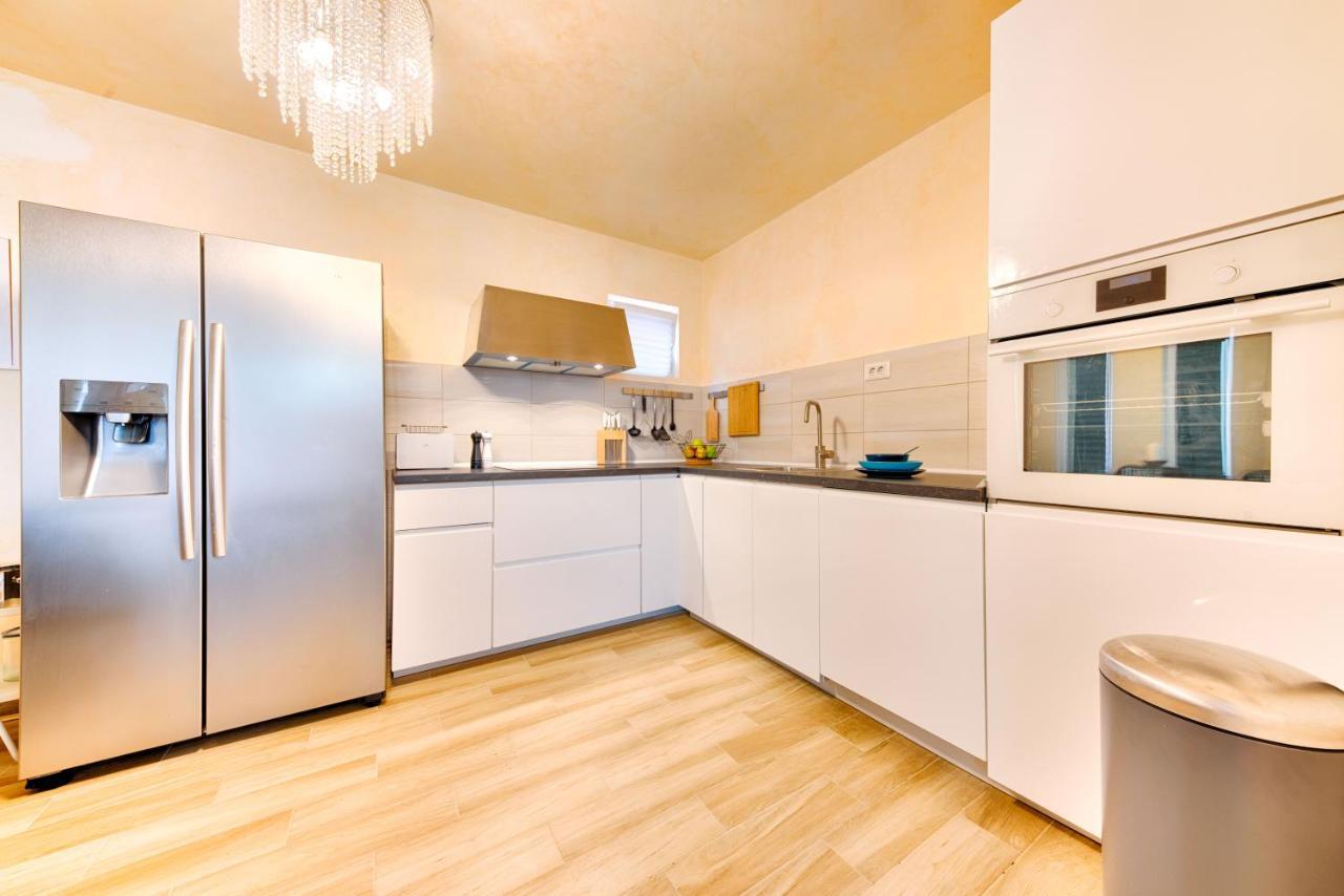 Villa Panorama Hill Dobra Voda Eksteriør bilde